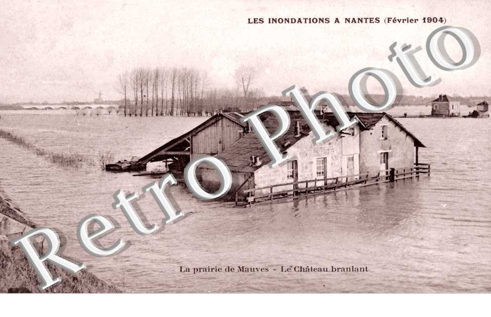 les inondations fevrier 1904  La Prairie de Mauves Le chateau branlant