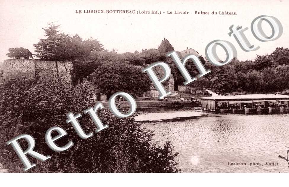 Le Lavoir, Ruines du Chateau
