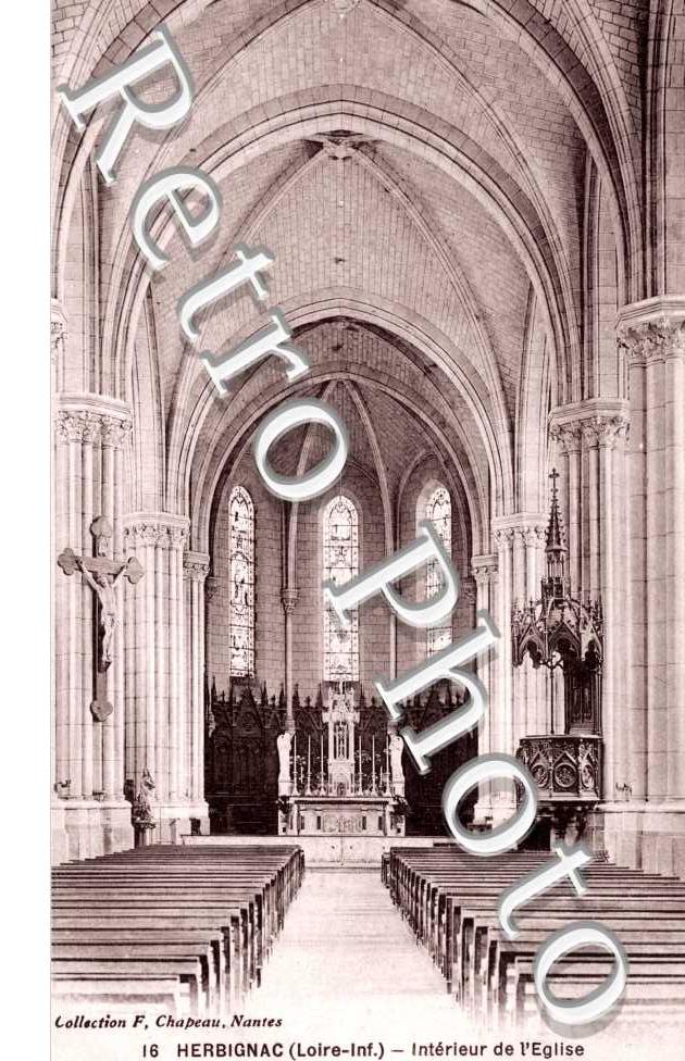Interieur de l&#039;eglise