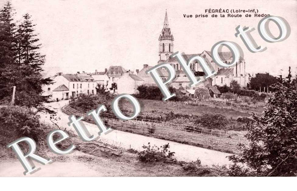Vue prise de la route de Redon
