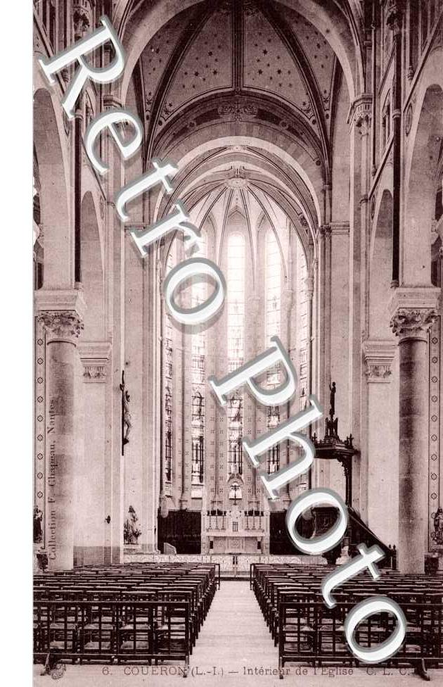 Interieur de l'eglise