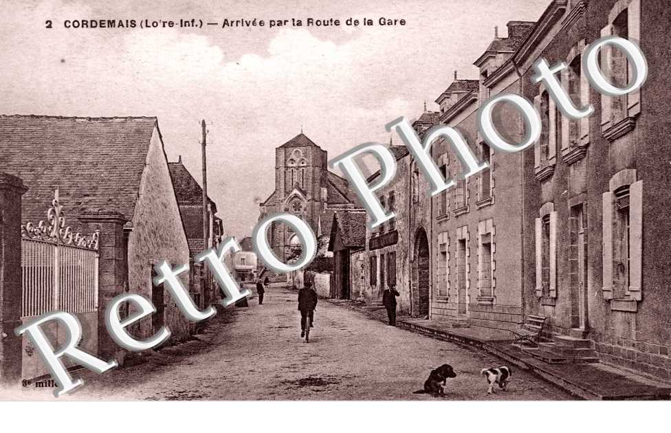 arrivee par la route de la gare