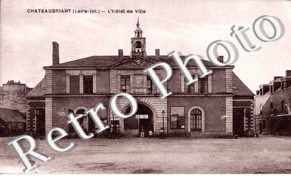 L'Hotel de Ville