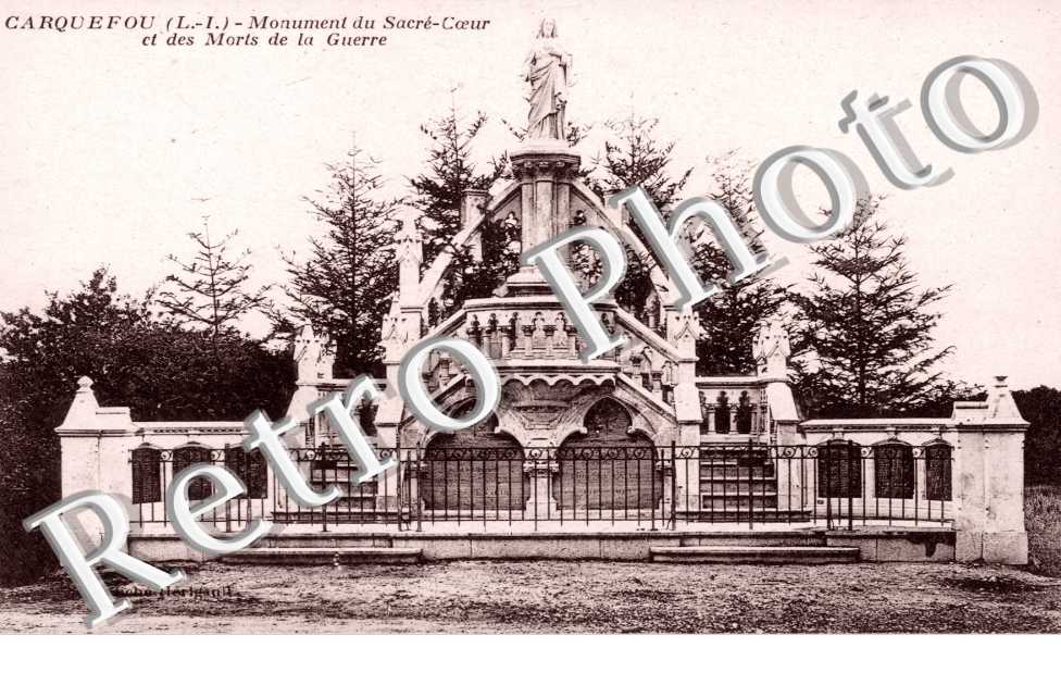 Monument du sacre coeur et des morts de la guerre