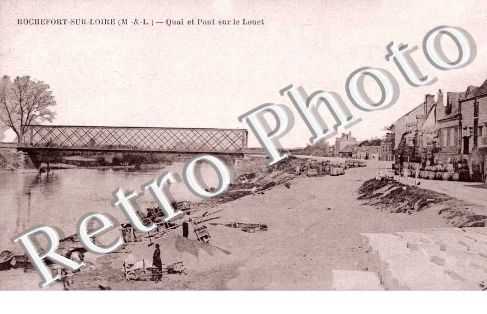 Quai et pont sur le Louet