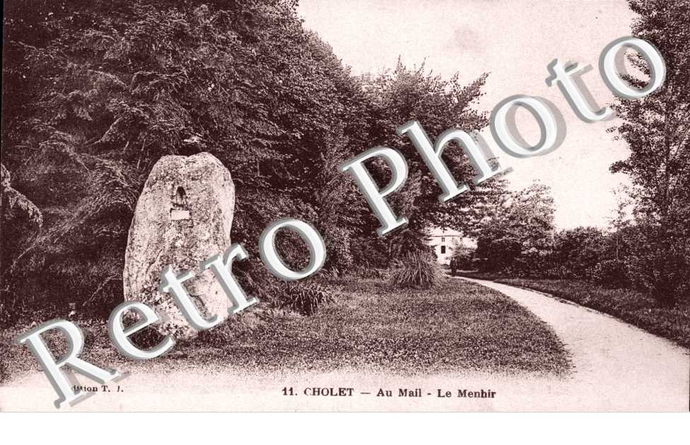 Au Mail - Le menhir