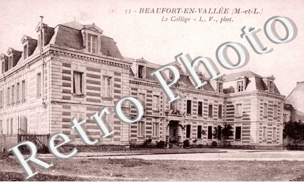 Le College
