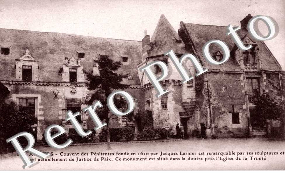 DOUTRE -  Couvent des Penitentes