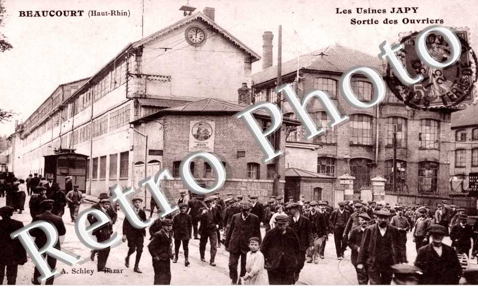 Les Usines Japy - Sortie des Ouvriers