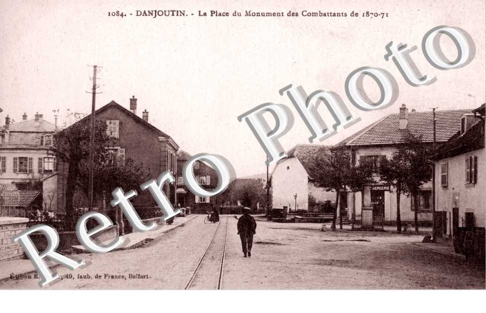 La place du monument des combattants de 1870-71