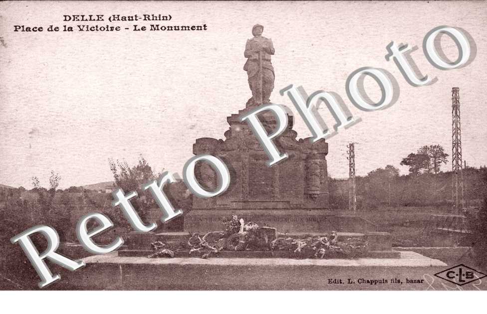 place de la Victoire - le Monument