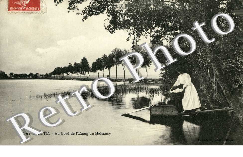 Au bord de l&#039;Etang du Malsaucy