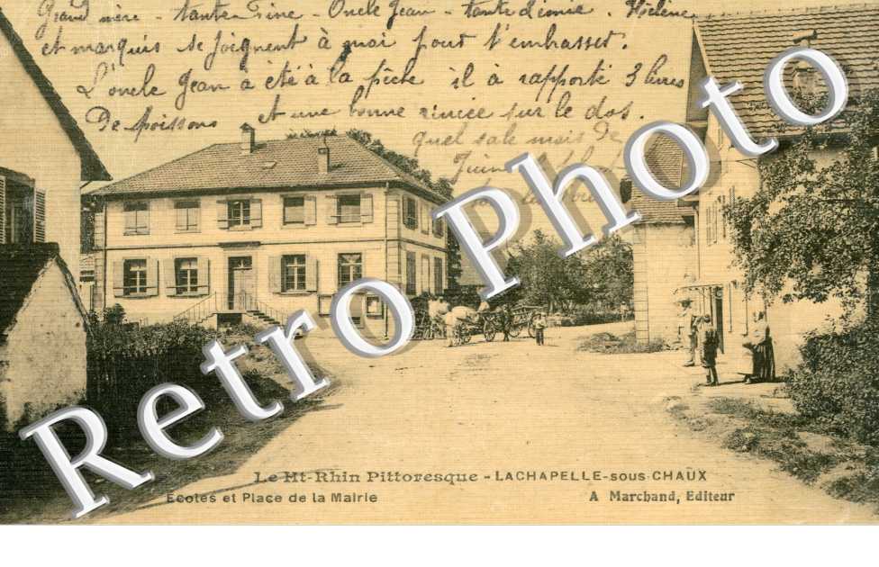 Ecole et Place de la Mairie