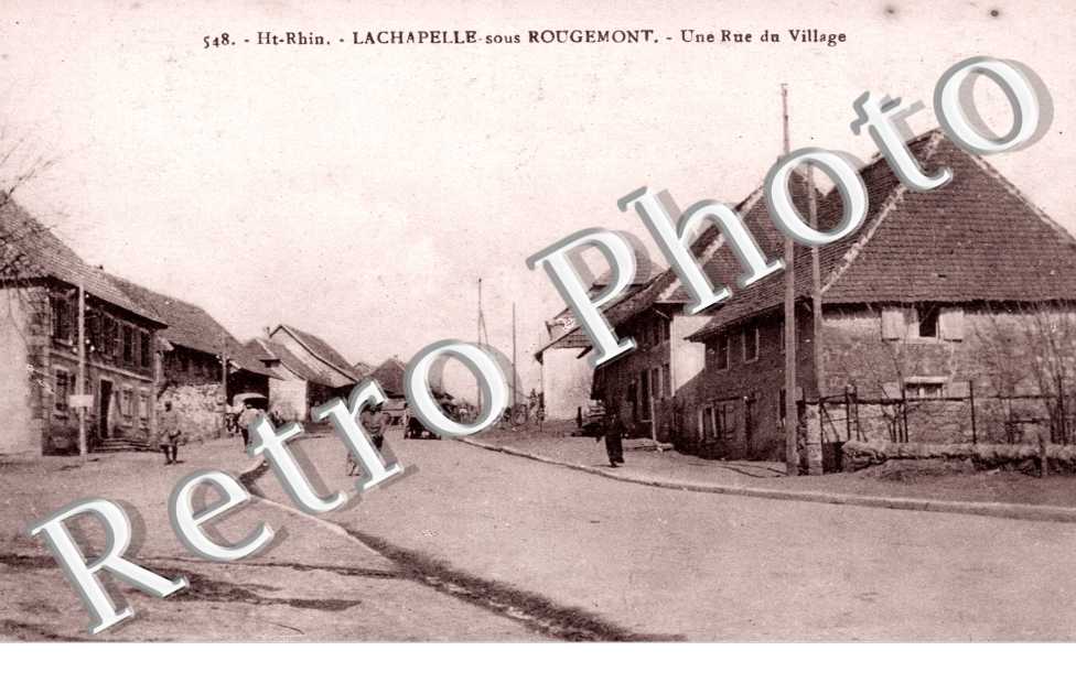 Une rue du village