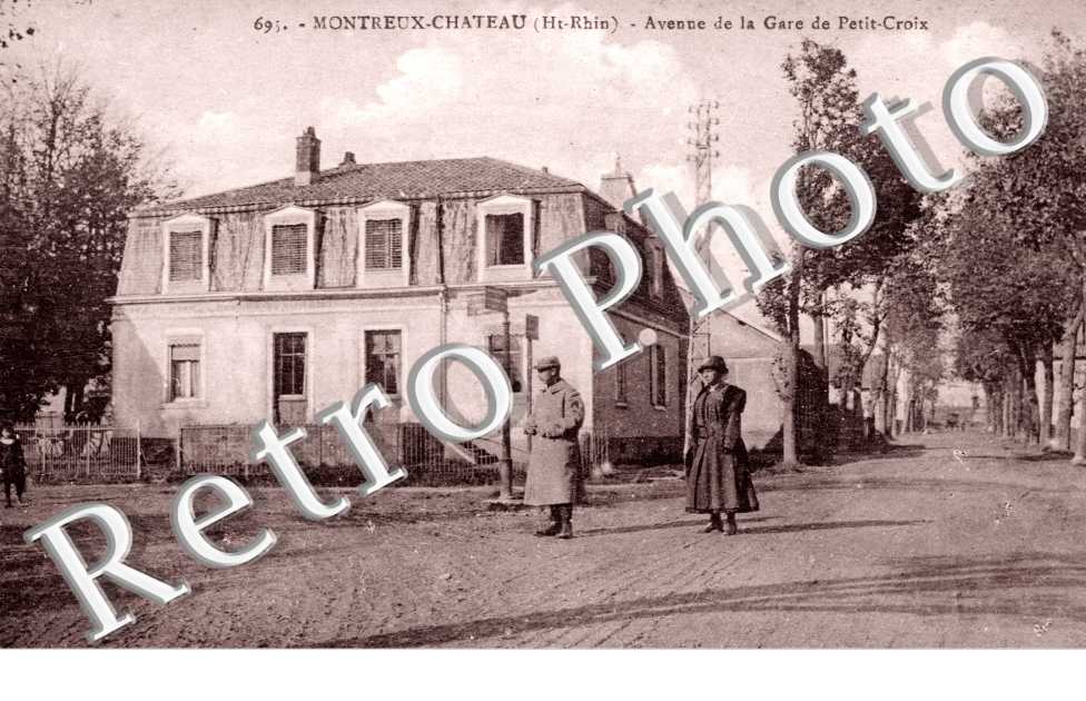 Avenue de la Gare de Petit Croix