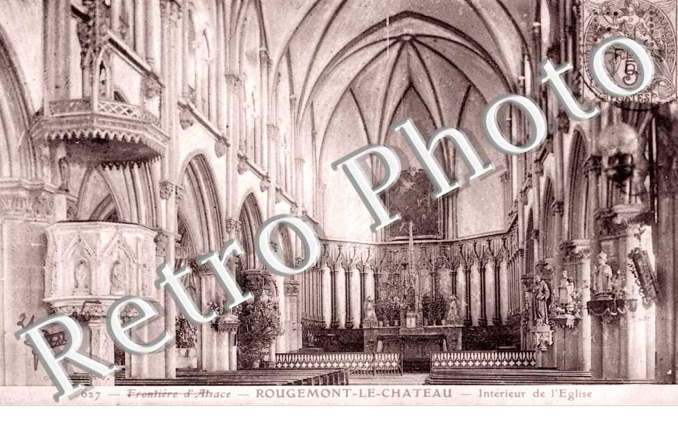 interieur de l'eglise