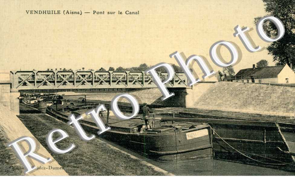 Pont sur le Canal