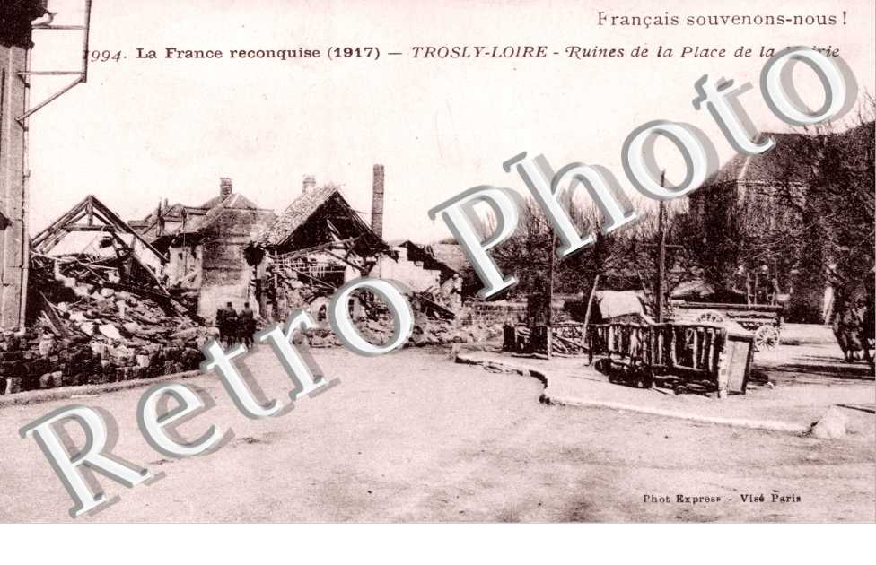 Ruines de la place de la Mairie