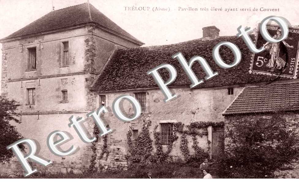 Pavillon tres eleve ayant servi de Convent