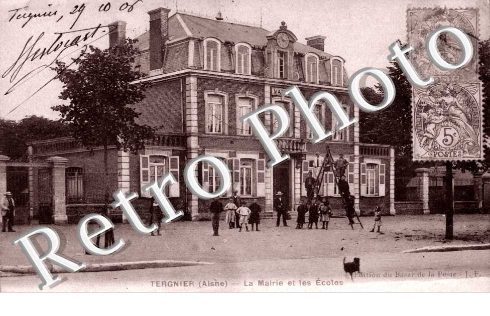 La Mairie et les Ecoles