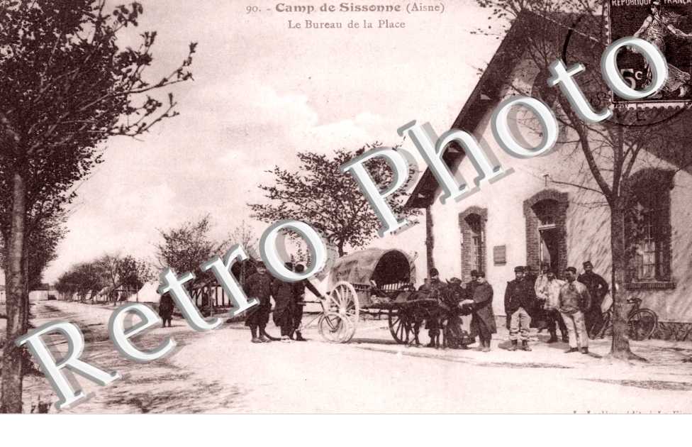 Le Camp, Bureau de la Place