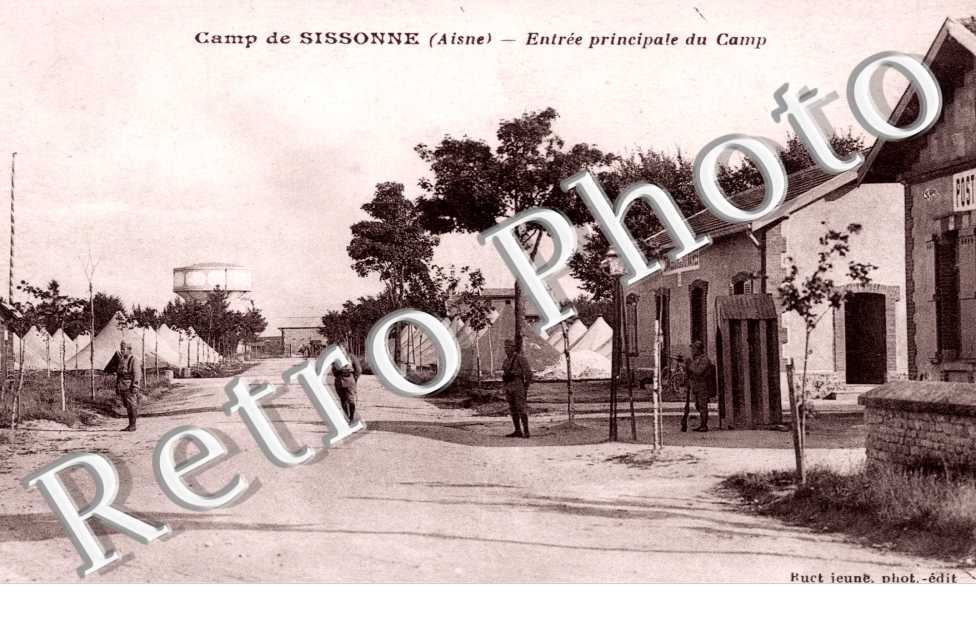 Le Camp, Entree principale