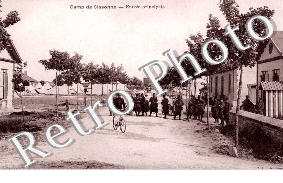 Le Camp, Entree principale