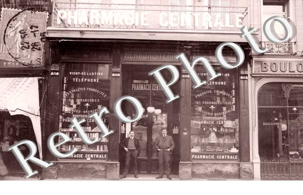 (Pharmacie Centrale)