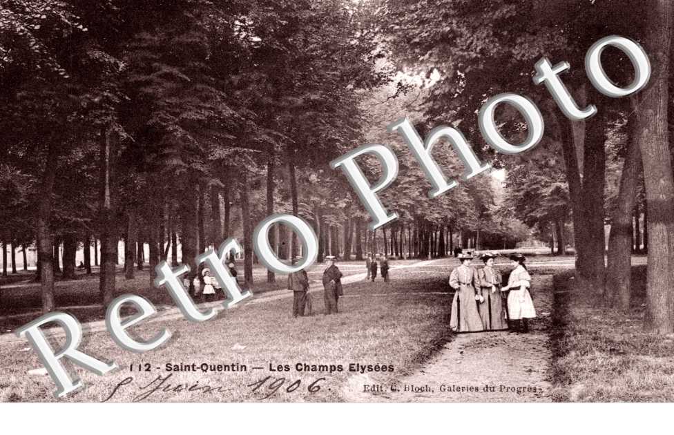 Les Champs Elysees