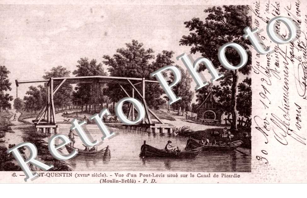 Vue d&#039;un Pont Levis sur le Canal de Picardie