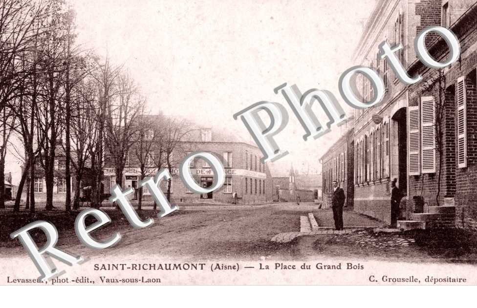 La Place du Grand Bois
