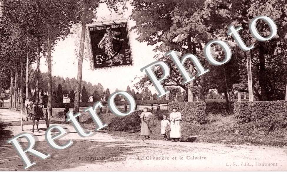 Le Cimetiere et le Calvaire