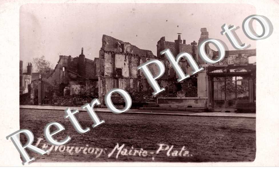 Mairie en ruines -  guerre 14/18 - carte militaire allemande