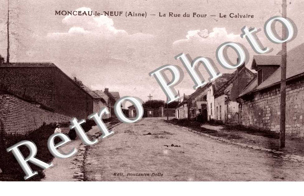 La rue du Four - le Calvaire