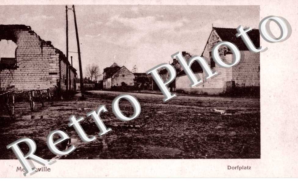 Dorfplatz  Place du village