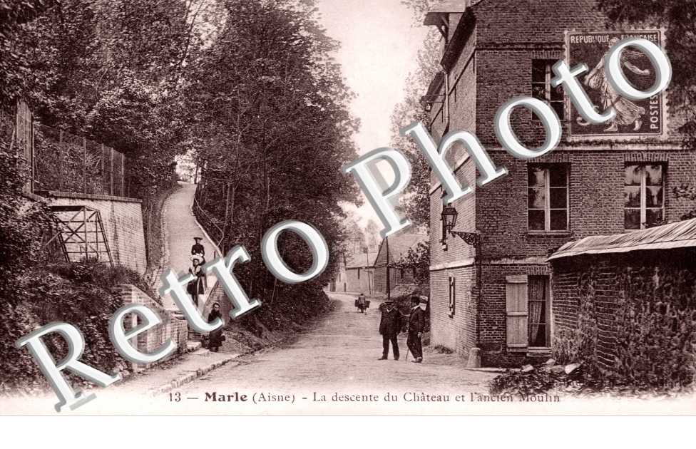 La Descente du Chateau et l'ancien Moulin