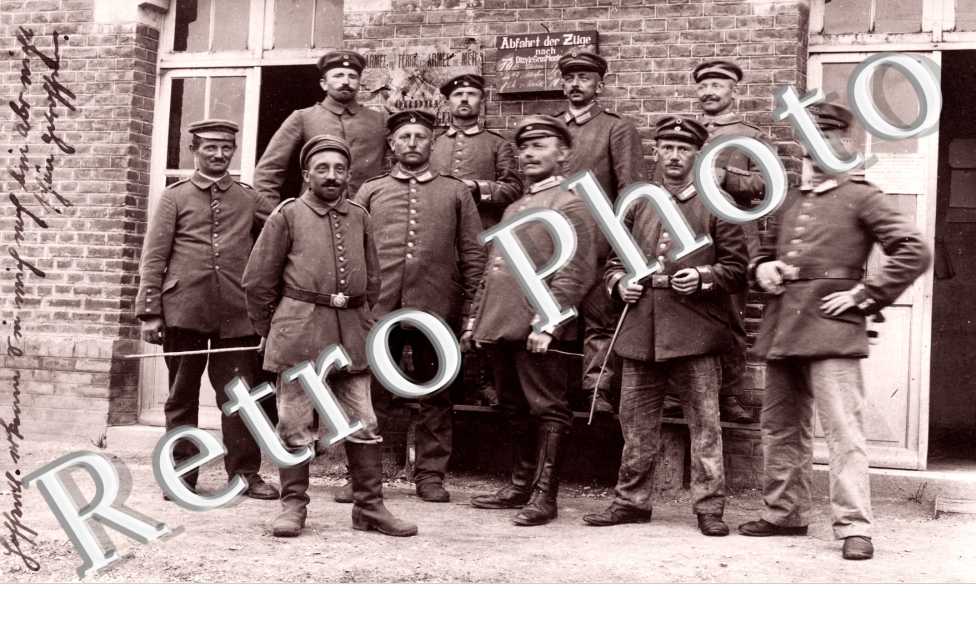 LA GARE en 1917  - horaires des trains pour Dizy le Gros - abfahrt der zuge nach Dizy le Gros