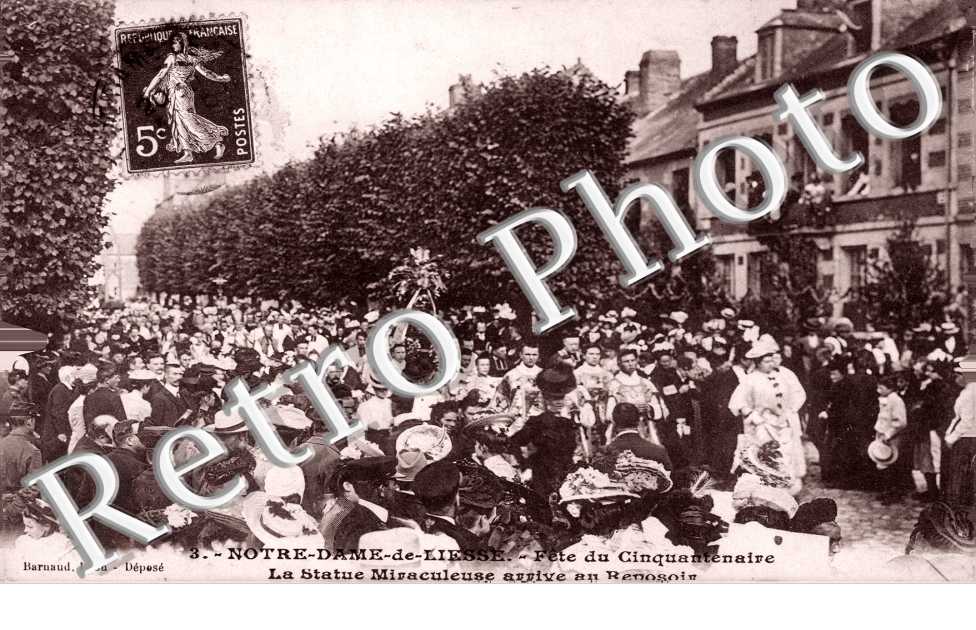 notre dame de liesse, procession pendant le pelerinage
