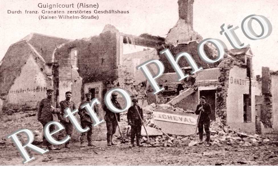 Durch franz. Granaten zerstortes Geschaftshaus