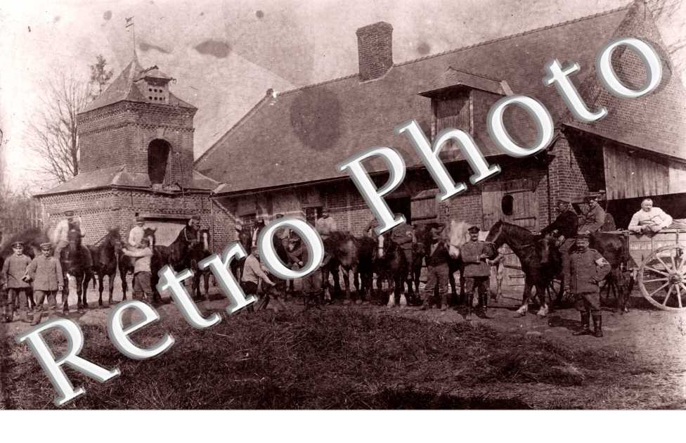 (carte style photo militaire)