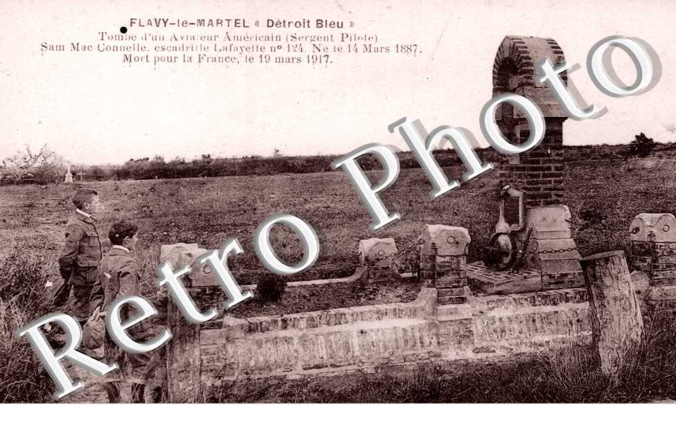 Detroit Bleu - Tombe d&#039;un aviateur americain