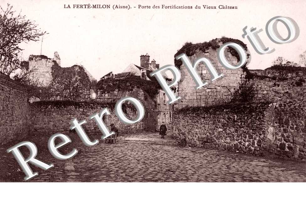 Porte des Fortifications du Vieux Chateau