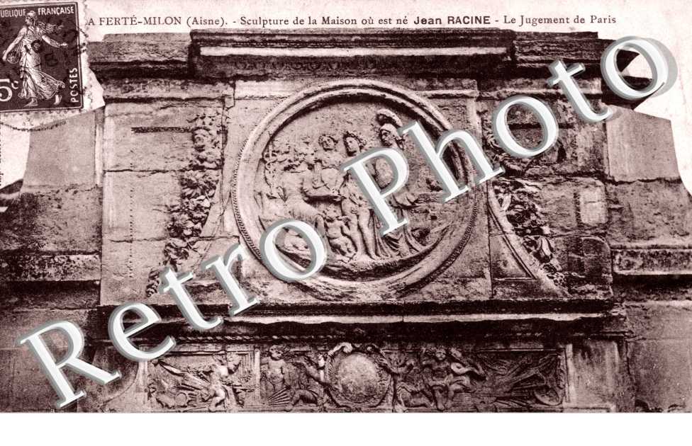 Sculpture de la Maison de Jean Racine