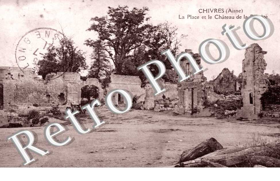 la place et le château de la Prevote