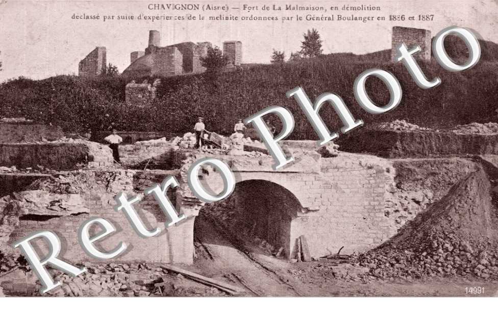 Fort de la Malmaison en demolition