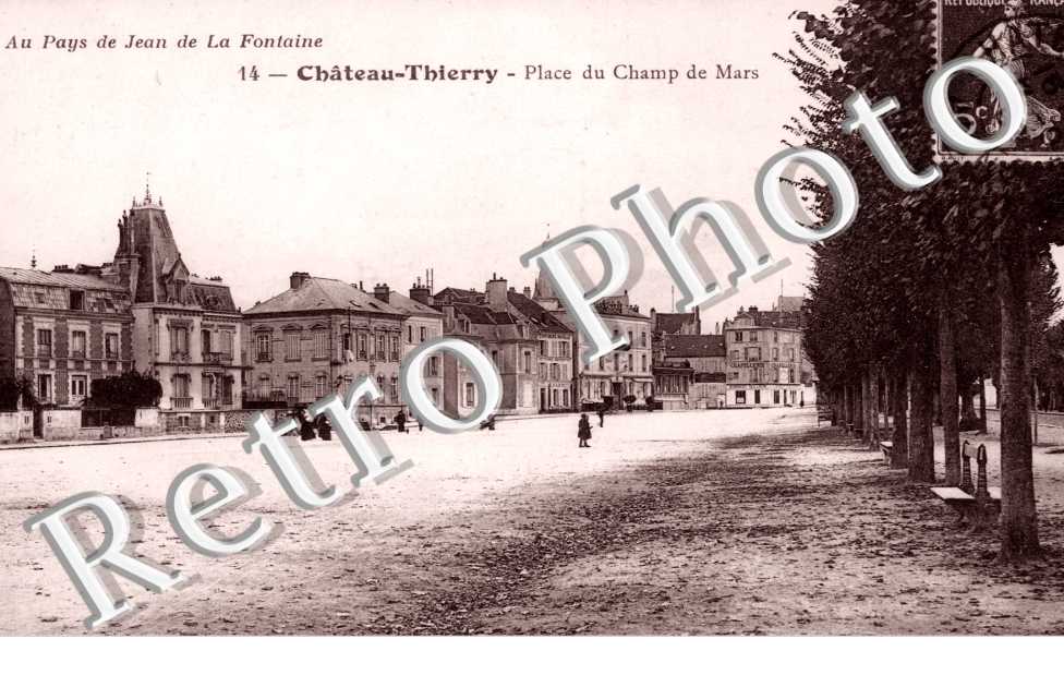 Place du Champ de Mars