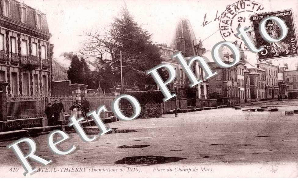 Place du Champ de Mars