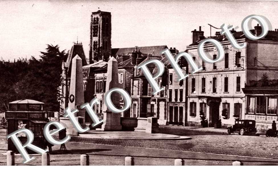 La Place des Etats Unis et Monument de la 3e Division de l'Armee des Etats Unis