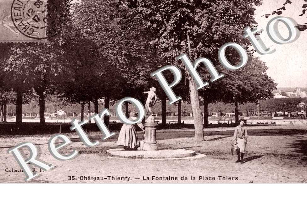 la fontaine de la Place Thiers