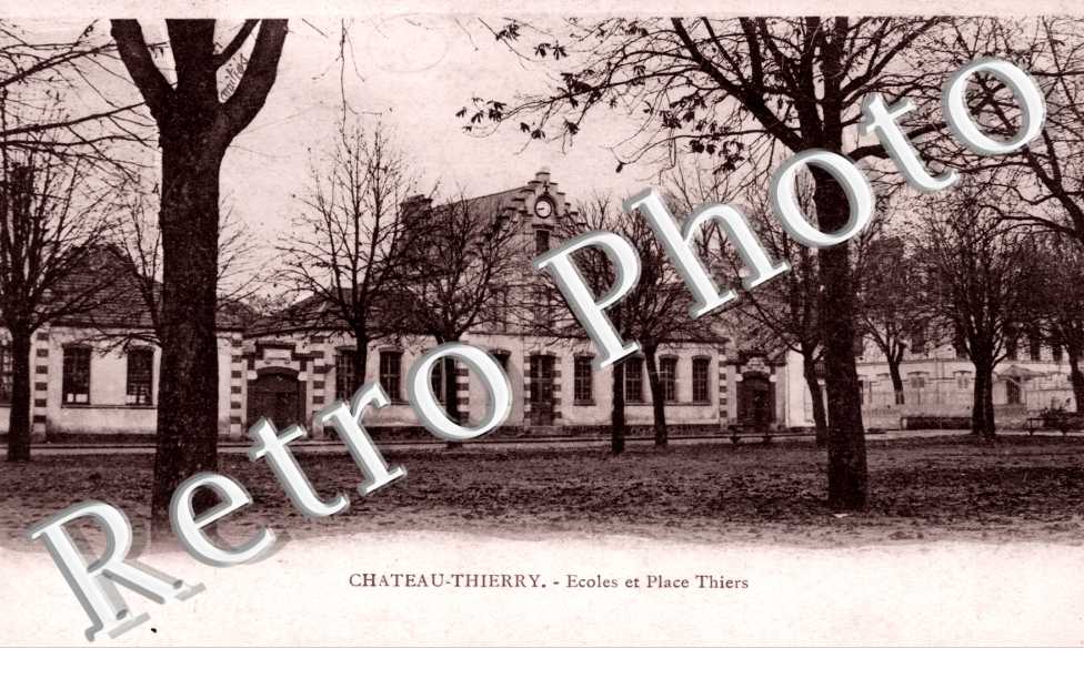 Ecoles et Place Thiers